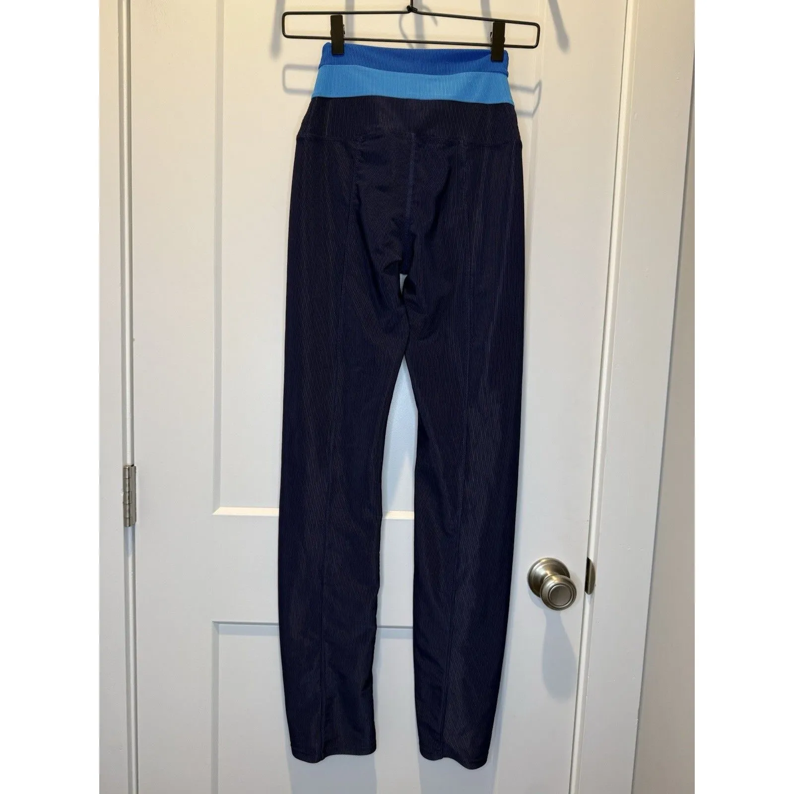 Beach Riot Amalfi Pant Stretchy Ribbed In Marine Colorblock Navy Blue Size Small - Image 4