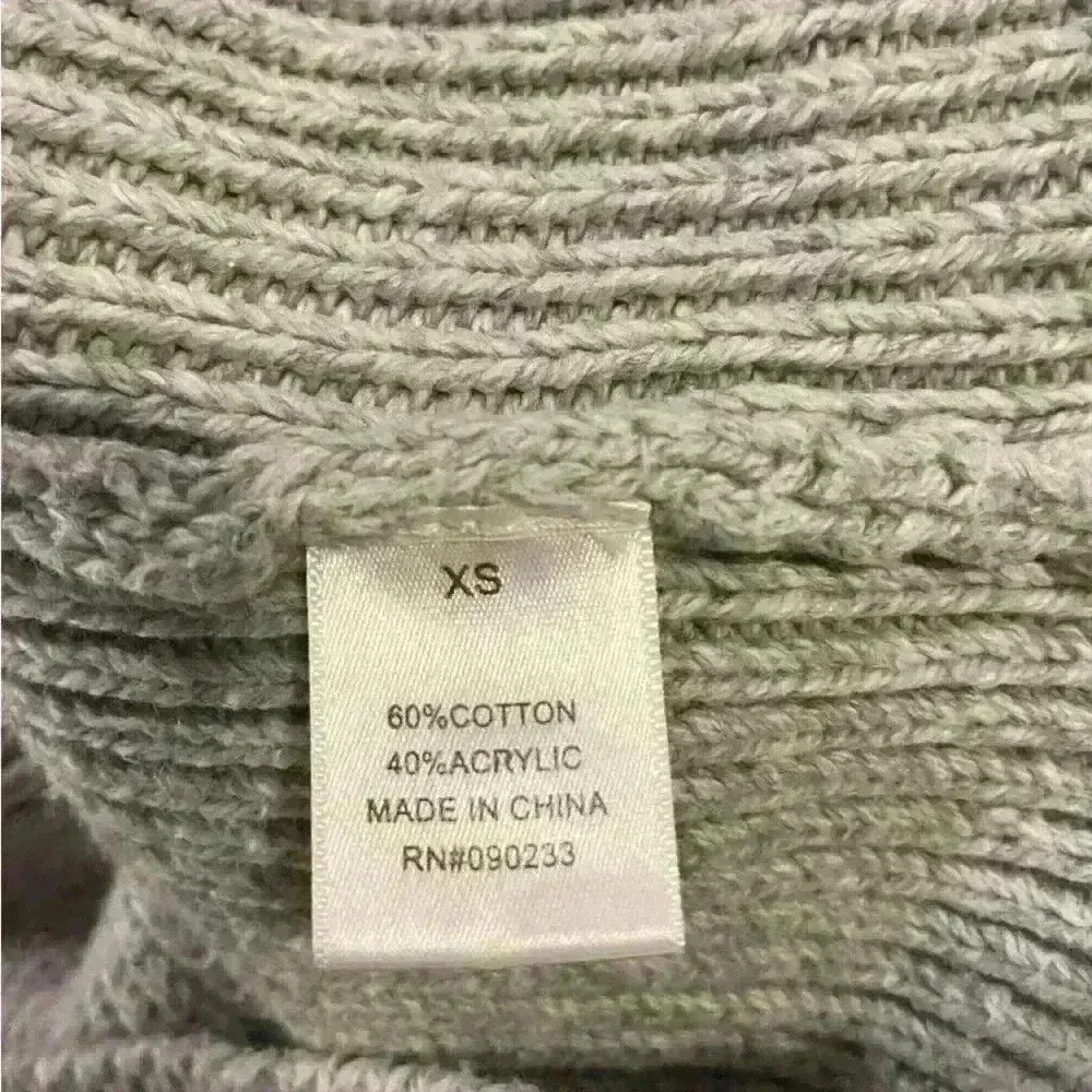 Women’s Gray L.A.Hearts Sweater - Image 4