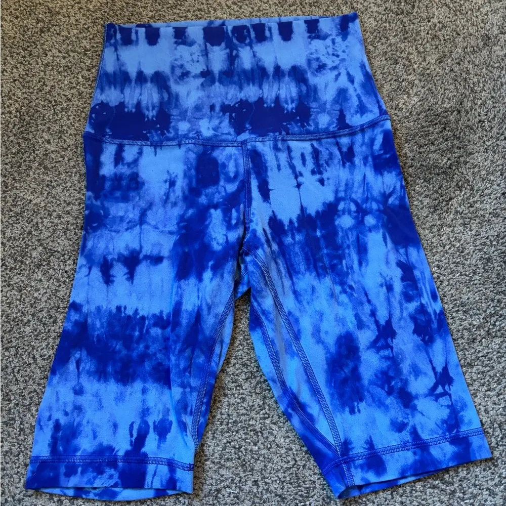 Lululemon  Align Super High Rise Short 10" - Image 2