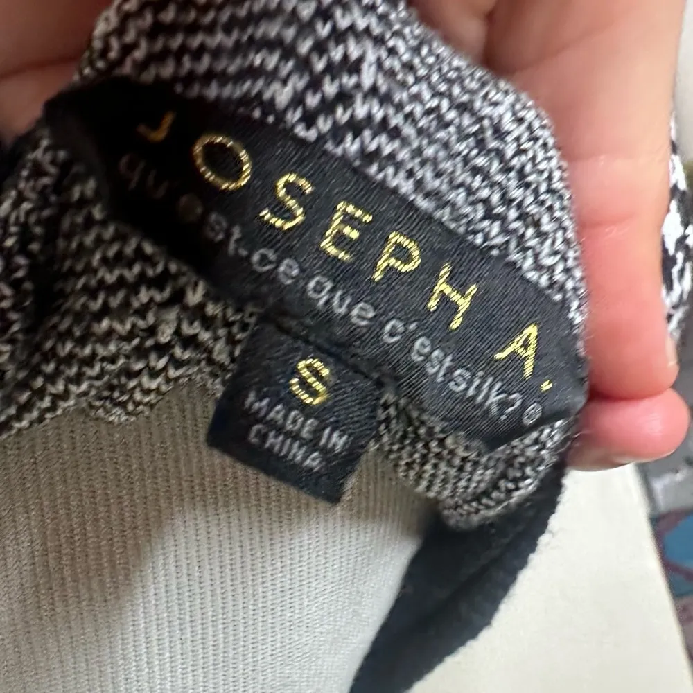 JOSEPH A. MOCK NECK SWEATER 🖤 - Image 7