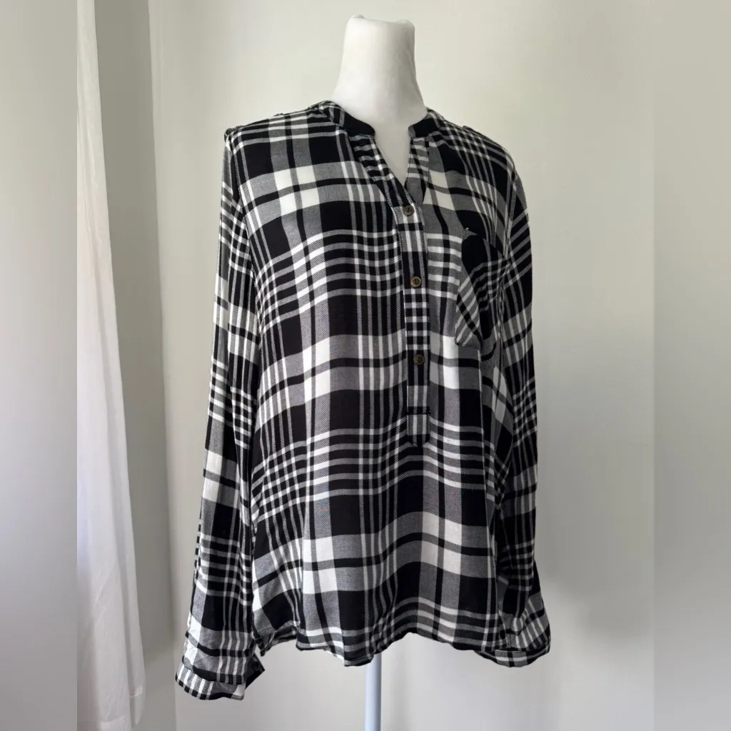 Chocolate U.S.A. Black & White Plaid Print Long Sleeve Blouse - Image 3