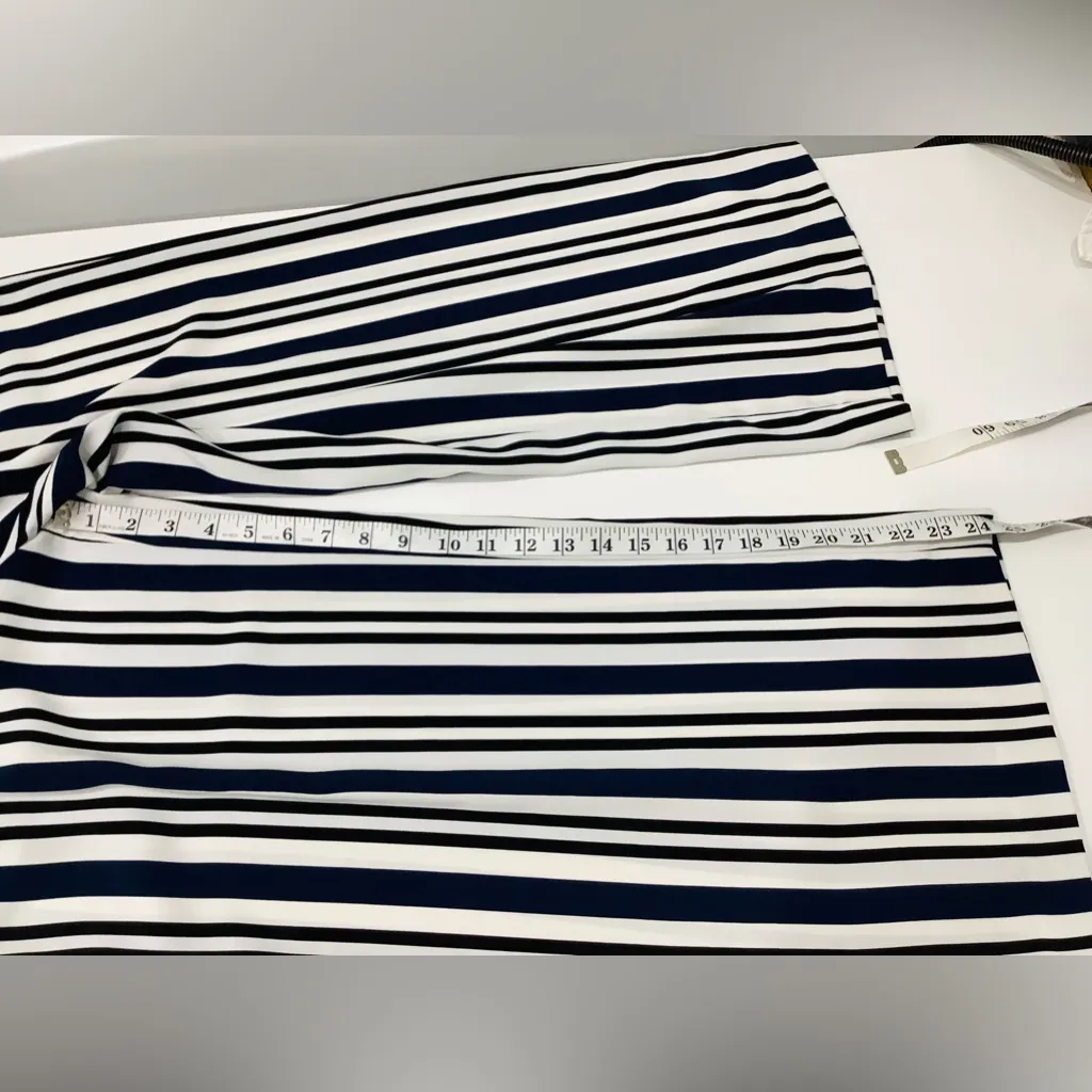 Pretty ZARA wide leg pants 🖤💙🤍 - Image 3