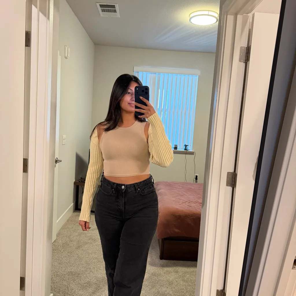 Princess Polly sweater - Image 3