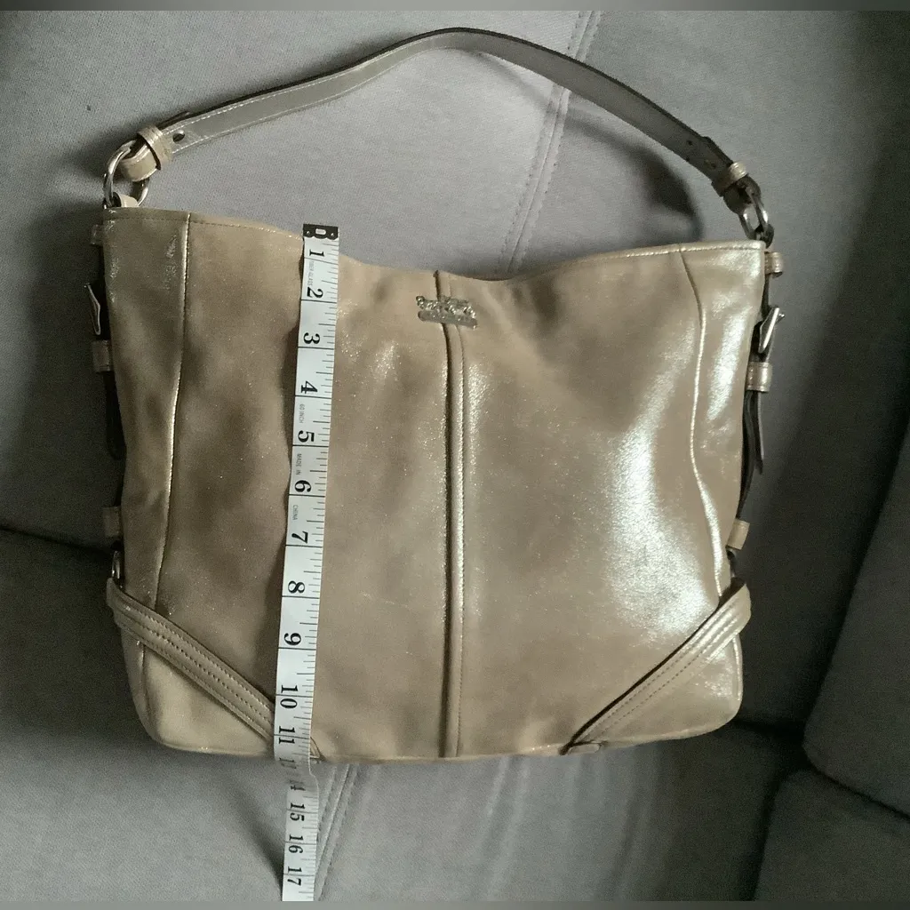 Dressy COACH leather bag 🌹 - Image 5