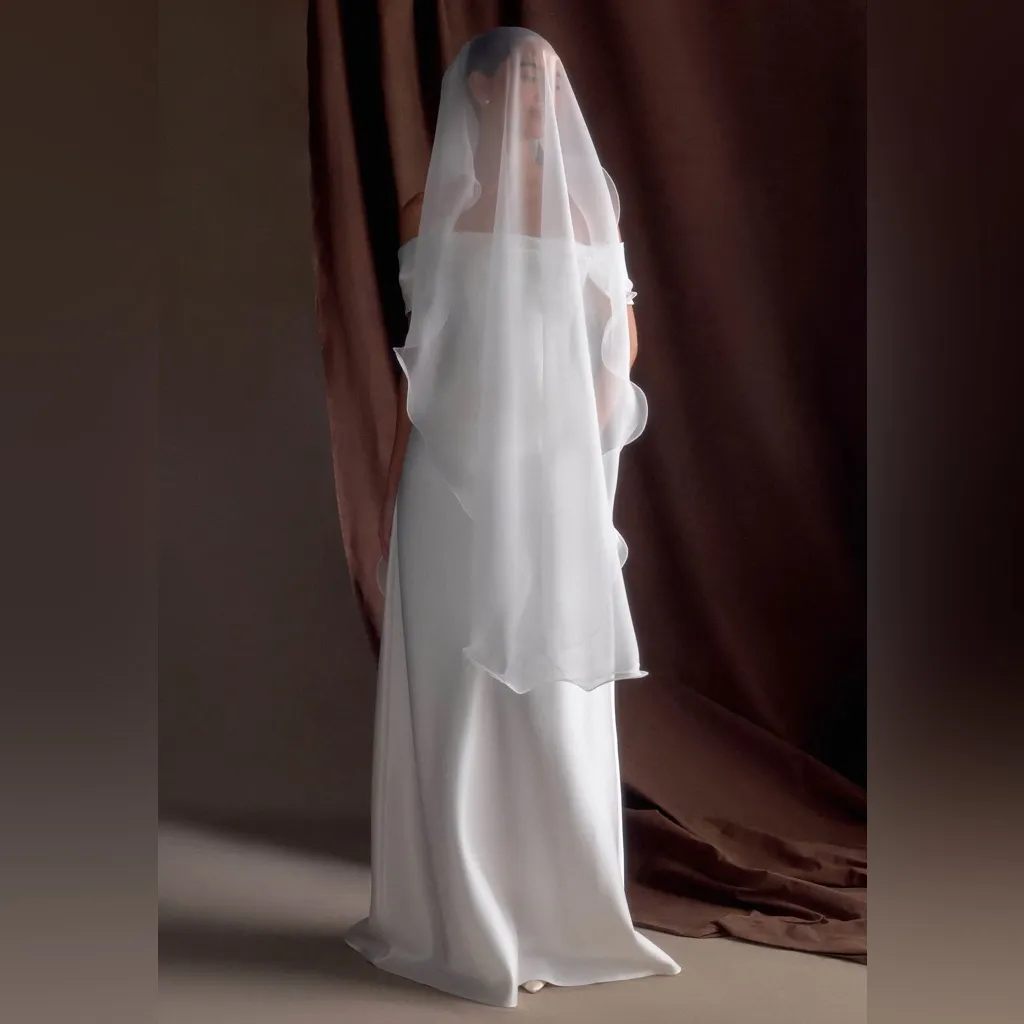 Meshki Asteria Draped Chiffon Veil - Ivory - Image 3