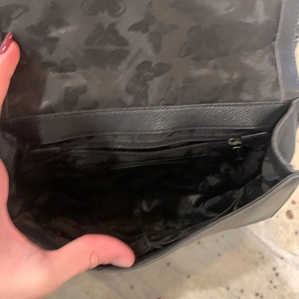 Rebecca Minkoff black crossbody bag - Image 8