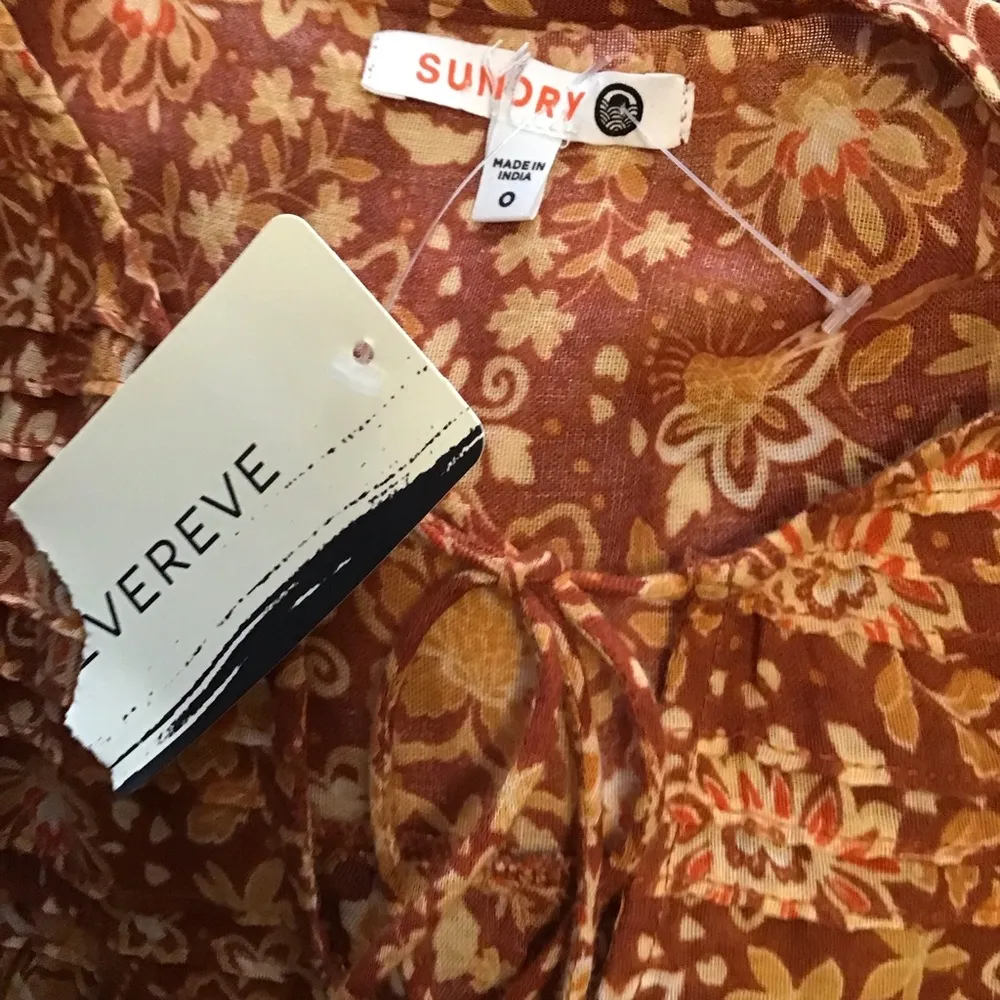 Sienna Flutter Sleeve NWT Sundry Evereve Top - Image 2