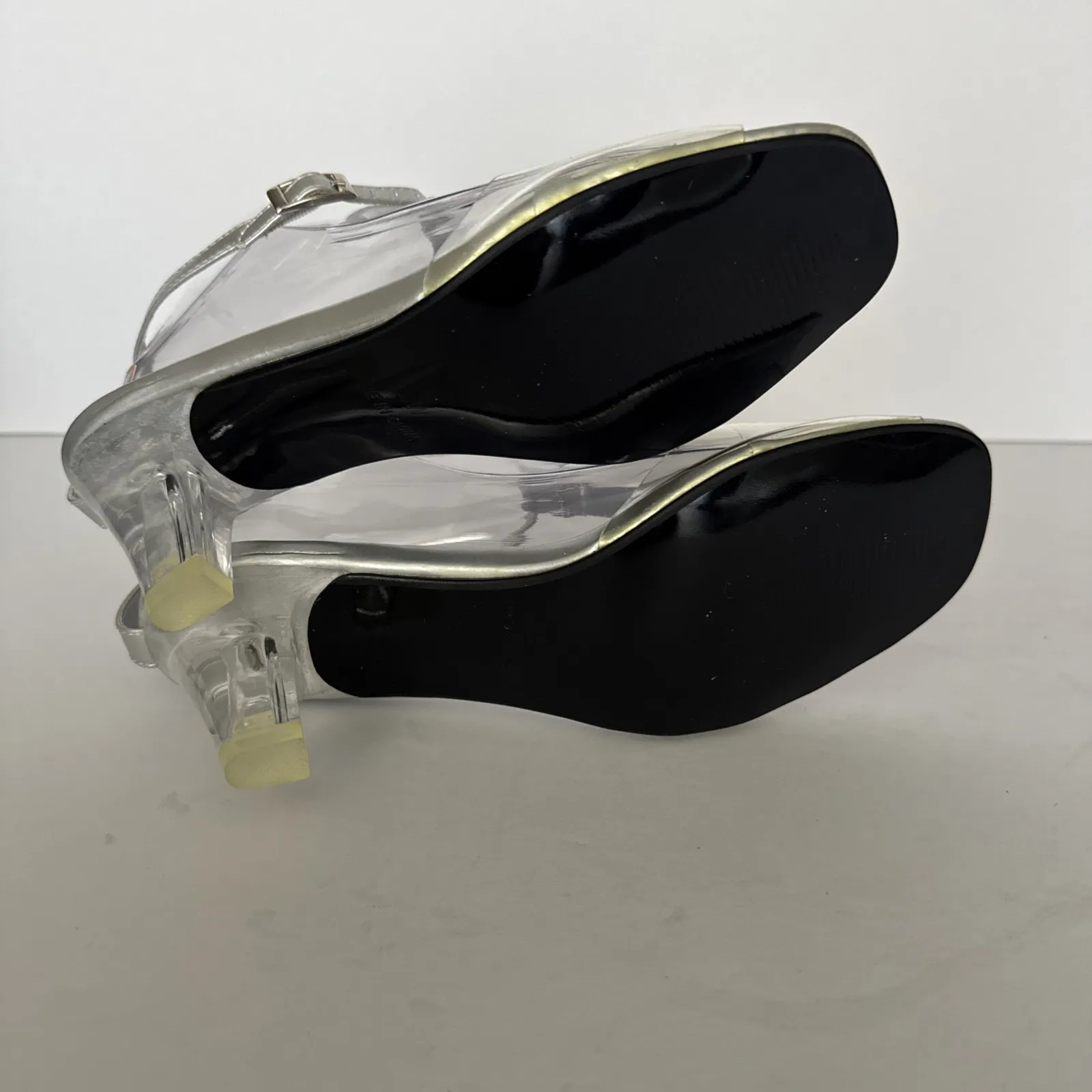 Midnight Velvet Marnie Sandals Silver Jeweled Clear Heel Clear Toe Womens 8 Wide - Image 9