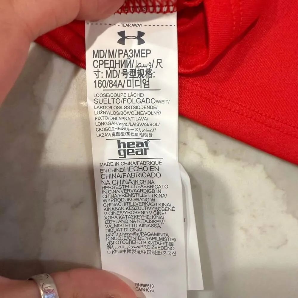Under Armour NWT Athletic Heat Gear Soccer Jersey Women's Medium Loose Fit Red - Image 8
