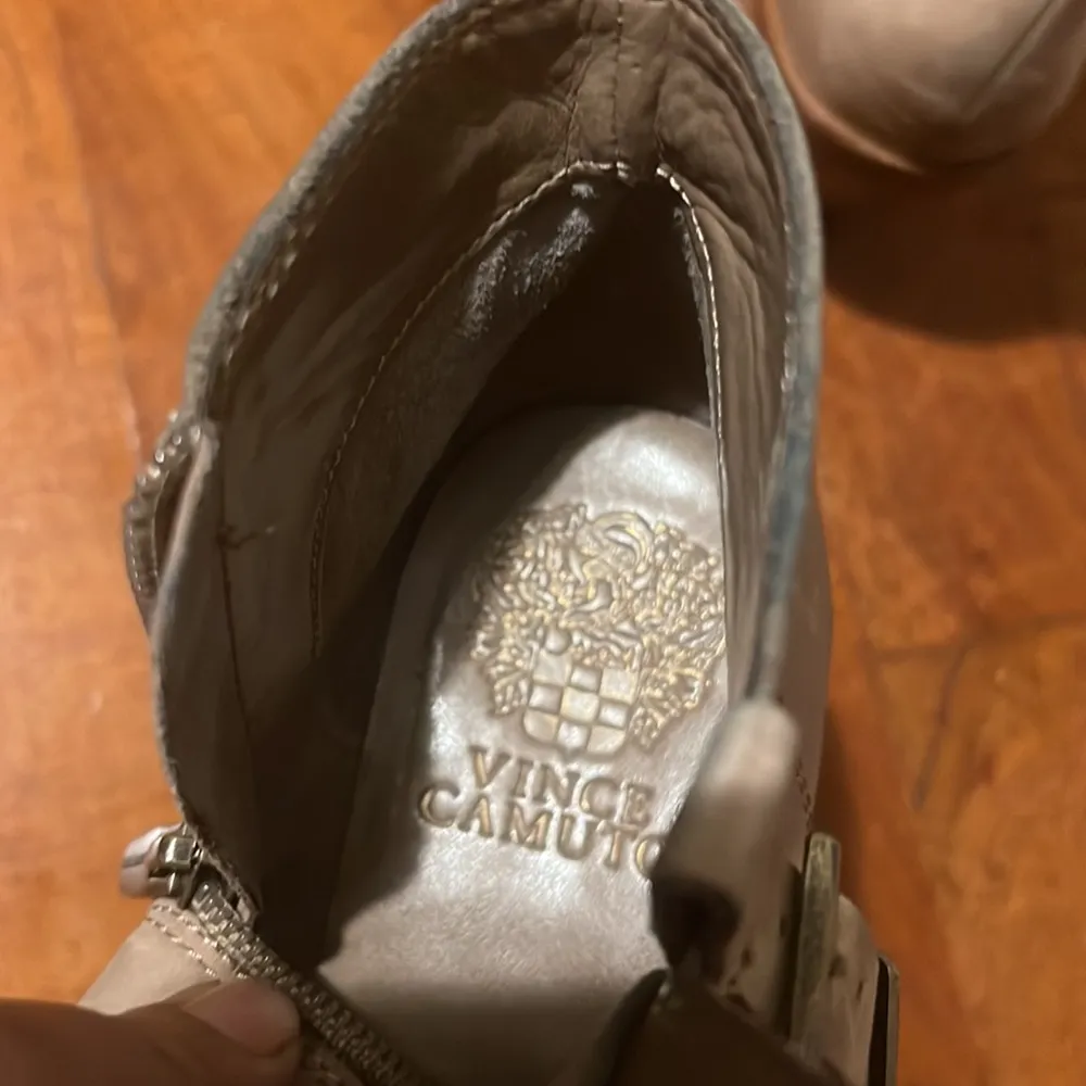 Vince camuto boots size 6 - Image 6