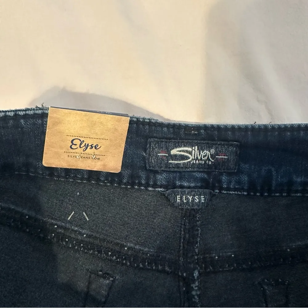 Silver Jeans Blue Elyse Jean Shorts - Image 3