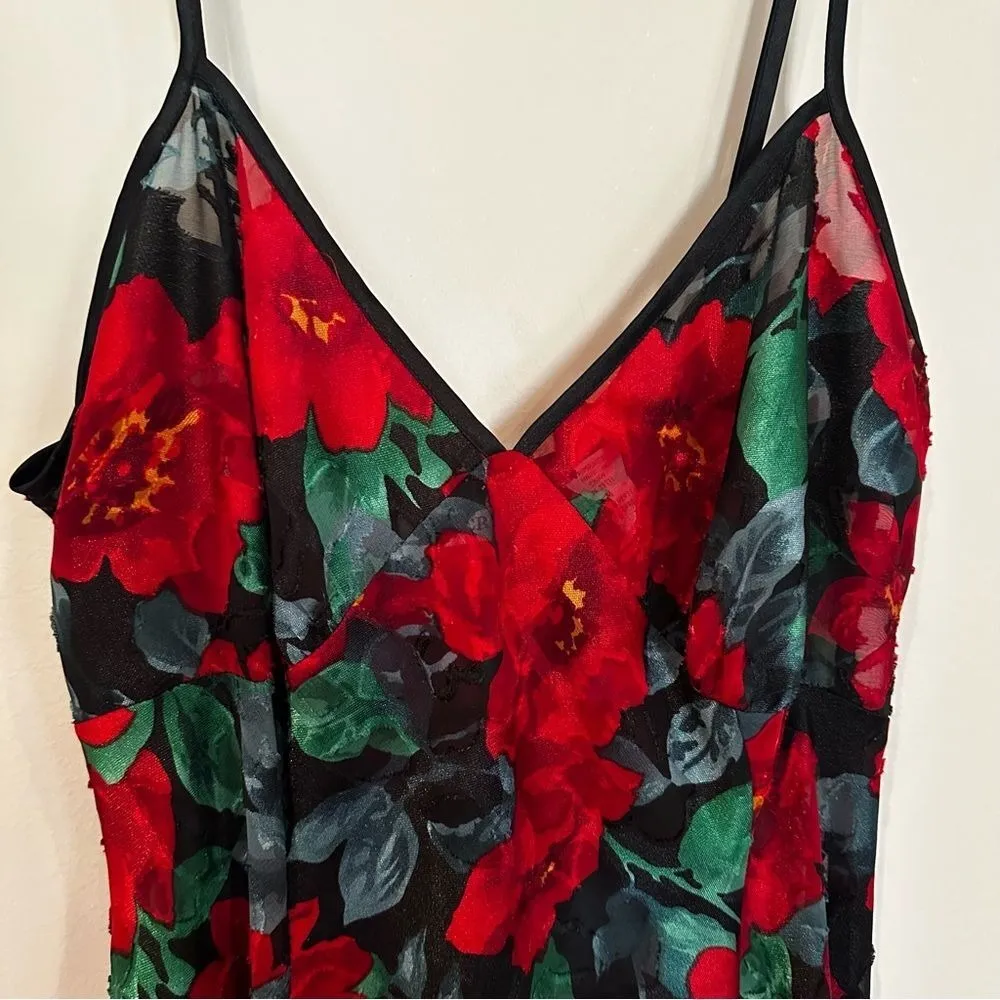 Victoria's Secret Gold Label Robe Nightgown Set Women's M & PS‎ Red Roses Sheer - Image 3