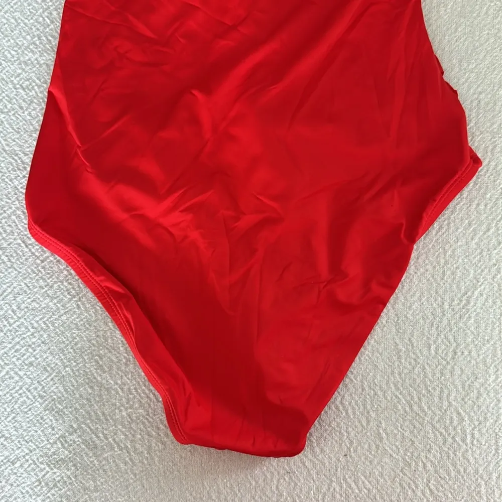 La Blanca Island Goddess Underwire Lace Up One Piece - Guava, Size 10, $128 - Image 8