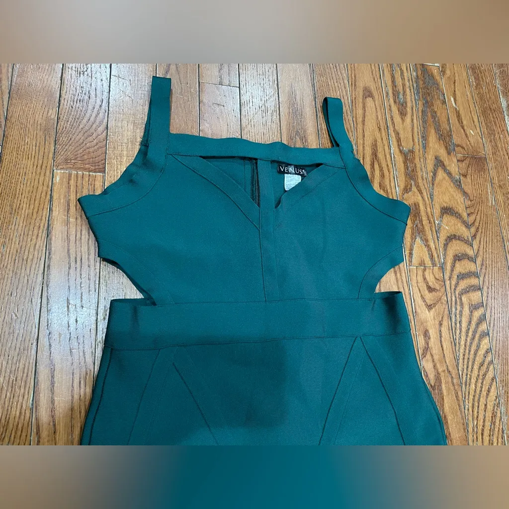 Venus  Deep Green Strappy Top - Image 11