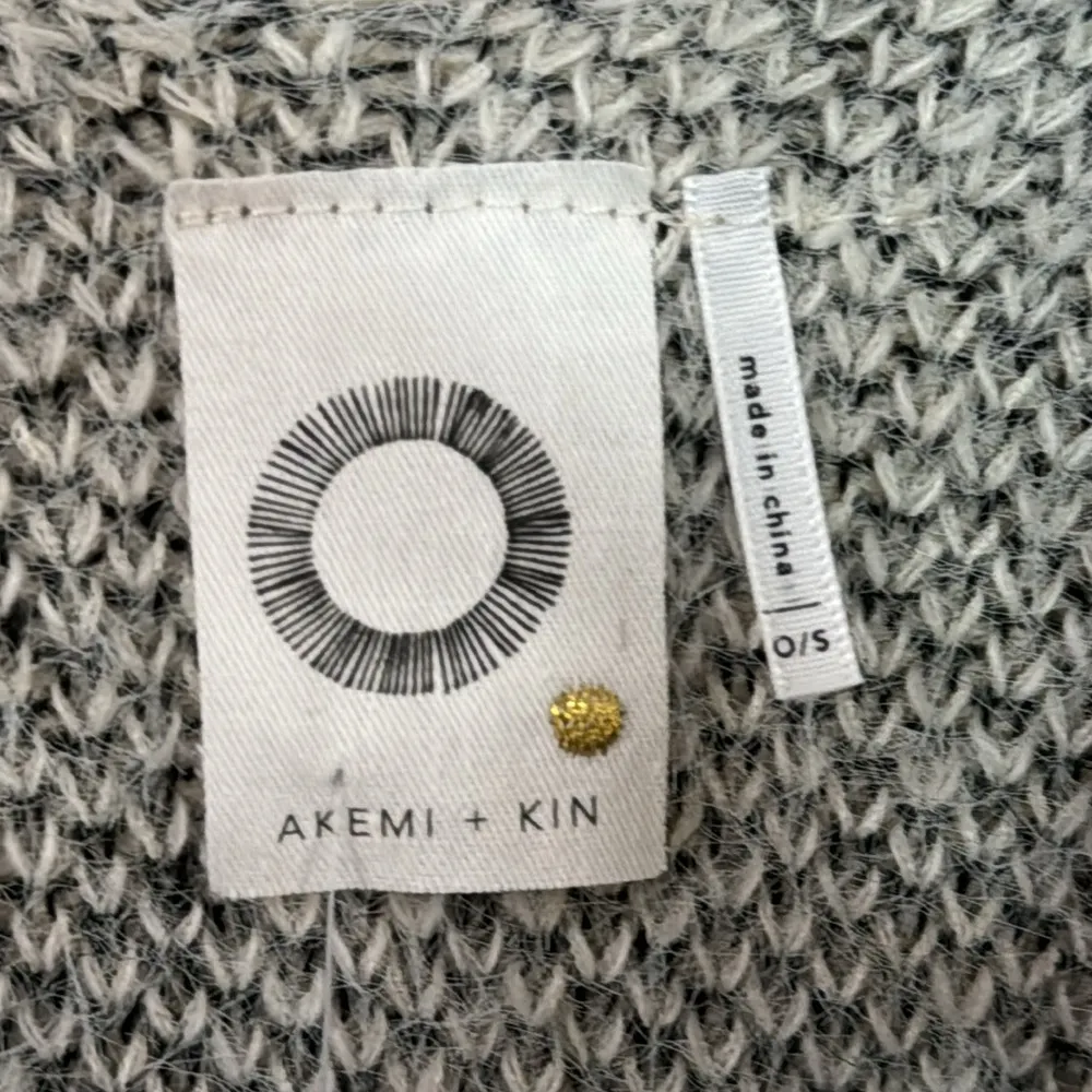 Anthropologie Akemi + Kin Tallulah eyelash knit plush Aztec print poncho - Image 8