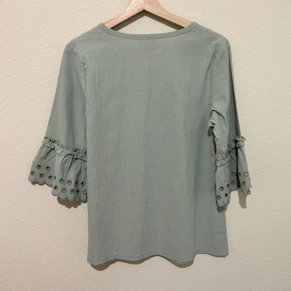 Hidden Alley Eyelet Bell Sleeves Top Womens Size M Gauze Cotton Sage Green‎ - Image 3