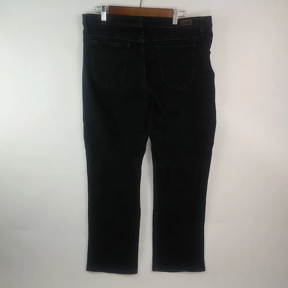 Lee Riders 37x28 18P Relaxed Black Jeans Petite - Image 6