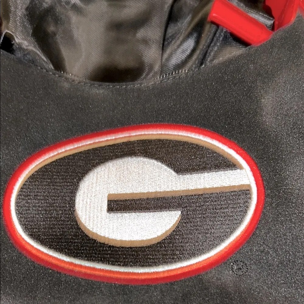 Red and Black UGA Women's Shoulder Bag - Image 9