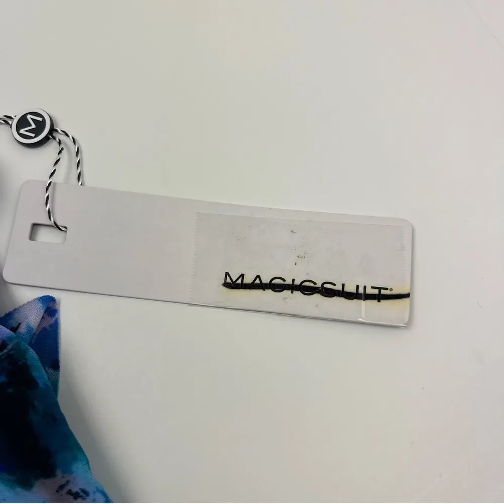 Magicsuit Peace Out Carma Tankini Swimsuit Swim Top Women Size 10 Blue Black NEW - Image 7