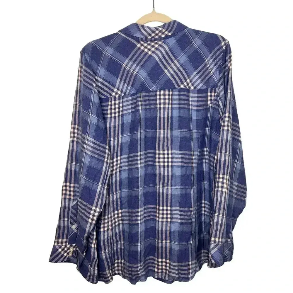 Torrid Plaid Button Down Shirt Size 3 22/24 Lightweight Flannel Blue Fall - Image 3