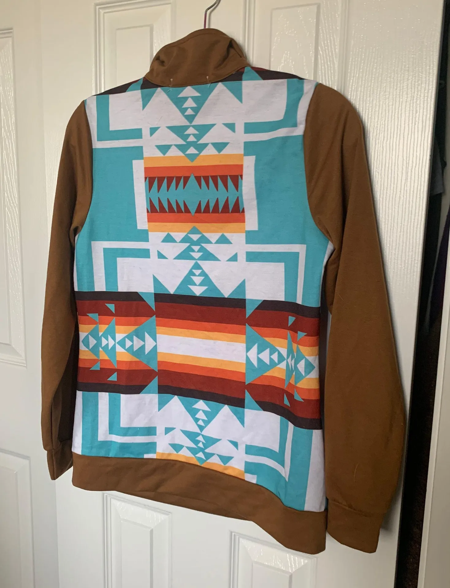 Misook Aztec Print Long Sleeve - Image 2