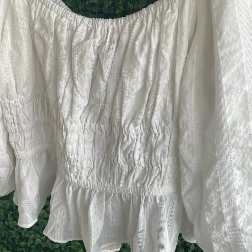 NWT- Revolve  WHITE NORAH TOP TIE FRONT | Sz Lg | Made in Australia - Image 10
