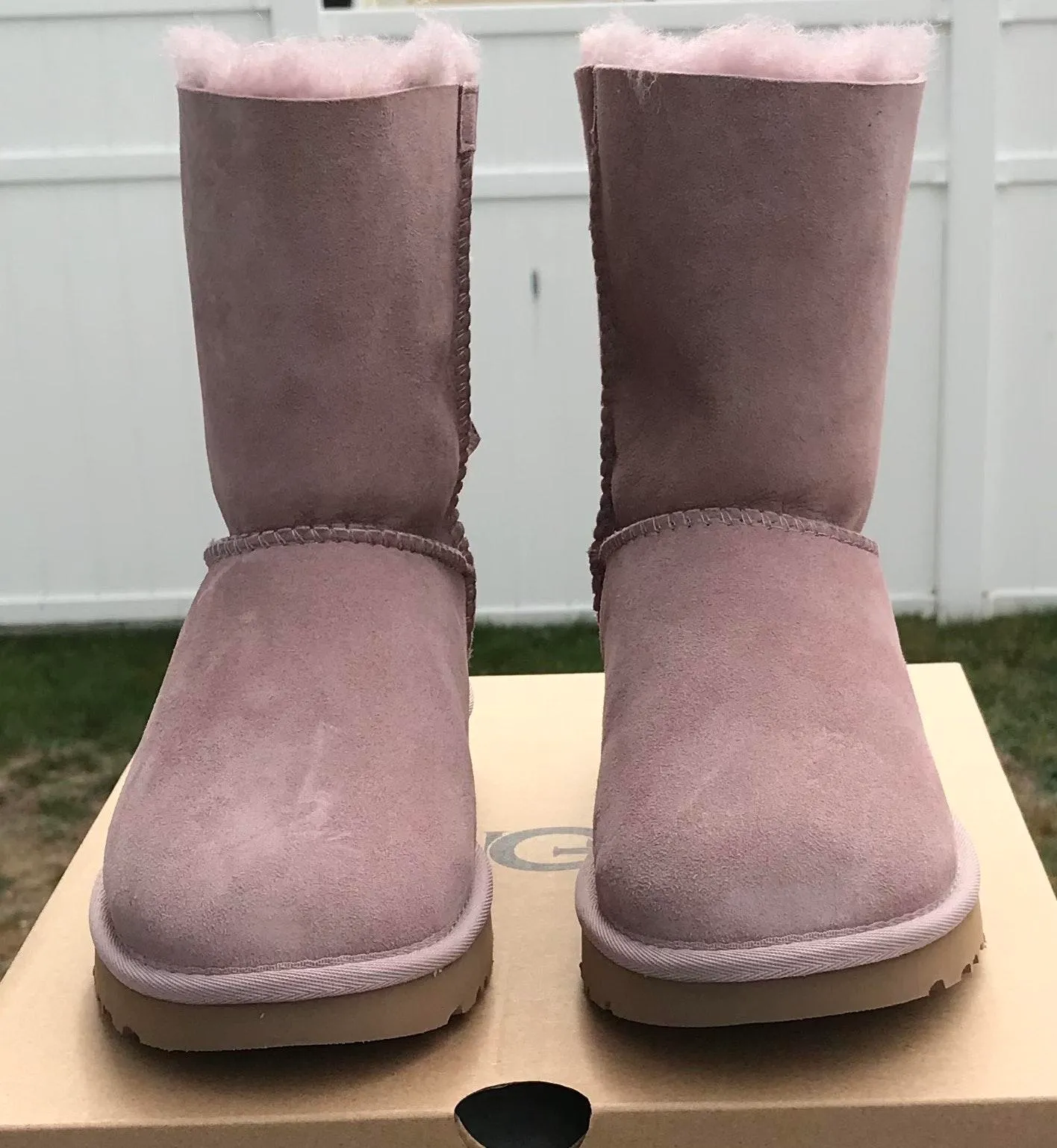 UGG Bailey Bow II Shimmer - Image 5