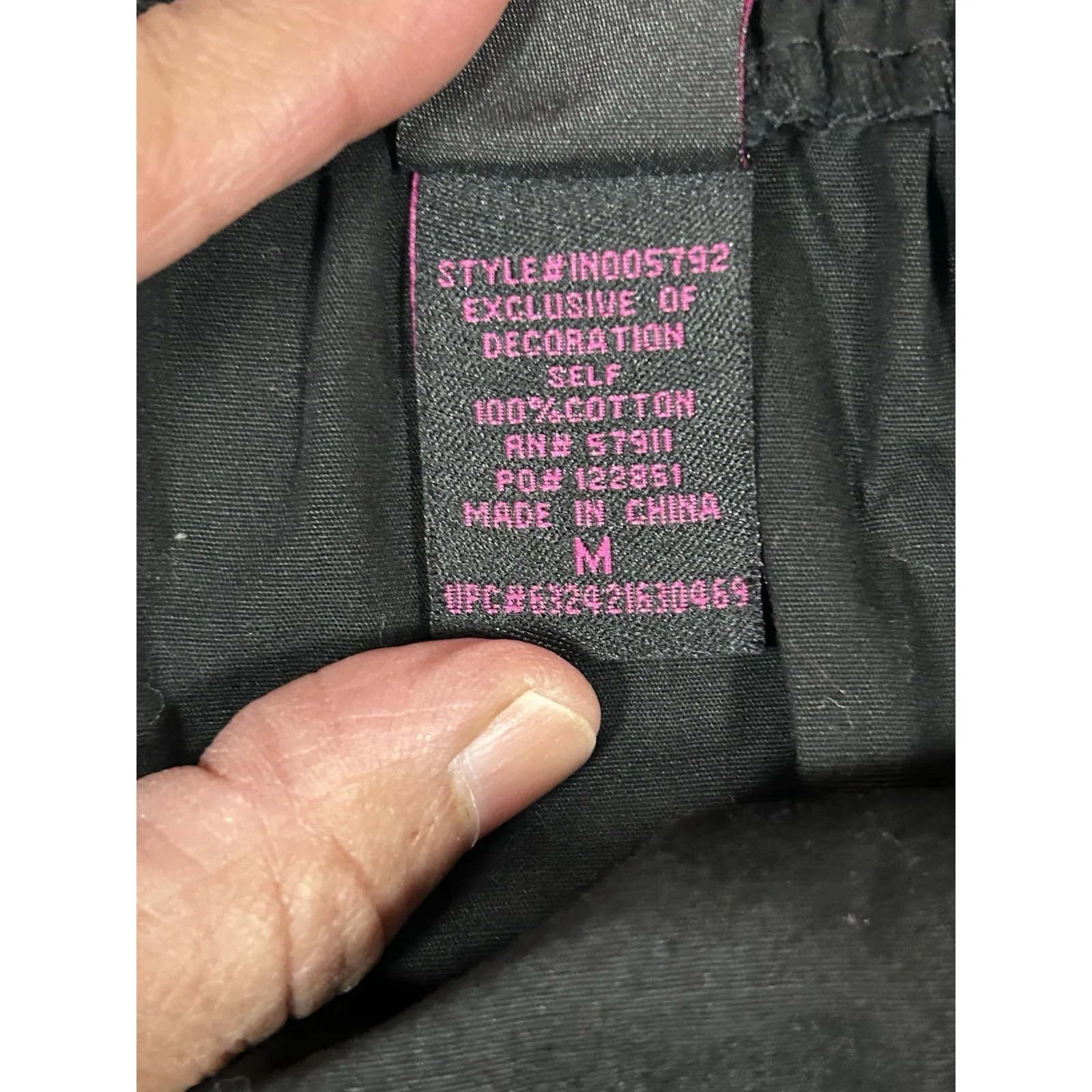 W Wrapper Black Swing Skirt White Ribbon Applique Women’s Size M Knee Length - Image 6