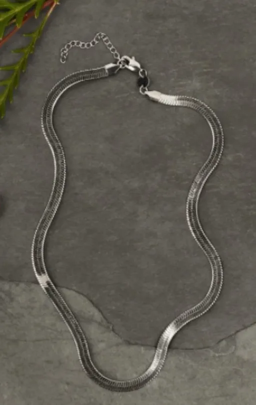 Jennifer Zeuner Allie Necklace silver herringbone neutral minimalist everyday - Image 1