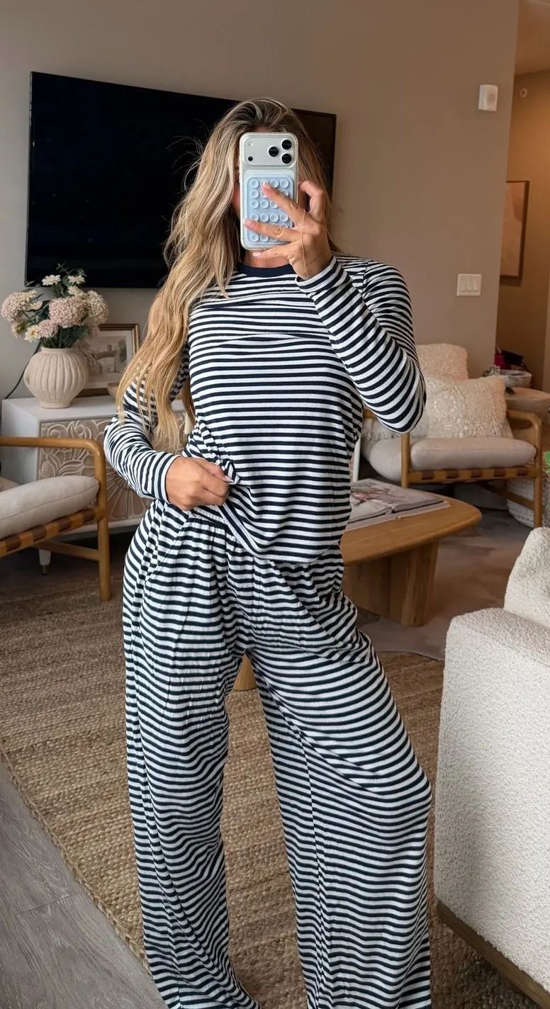 Abercrombie Lounge Set Multiple Size XS - $55 - From Madison