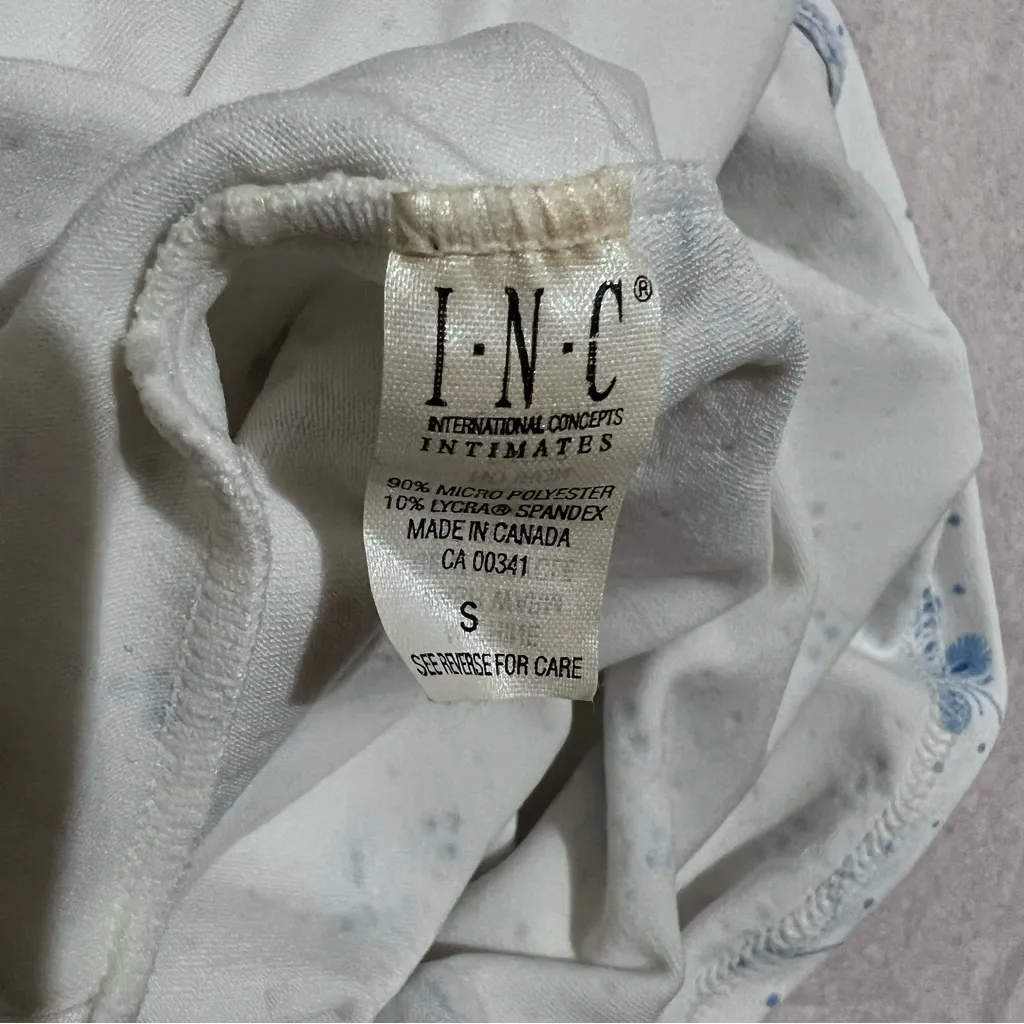 INC International Concepts Blue and White Fitted Camisole Small Y2K :Box OW2: - Image 7