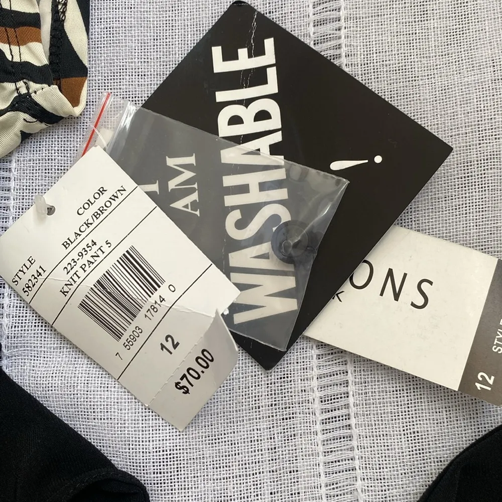 Perceptions NWT Y2K artsy blouse with back tie. - Image 4