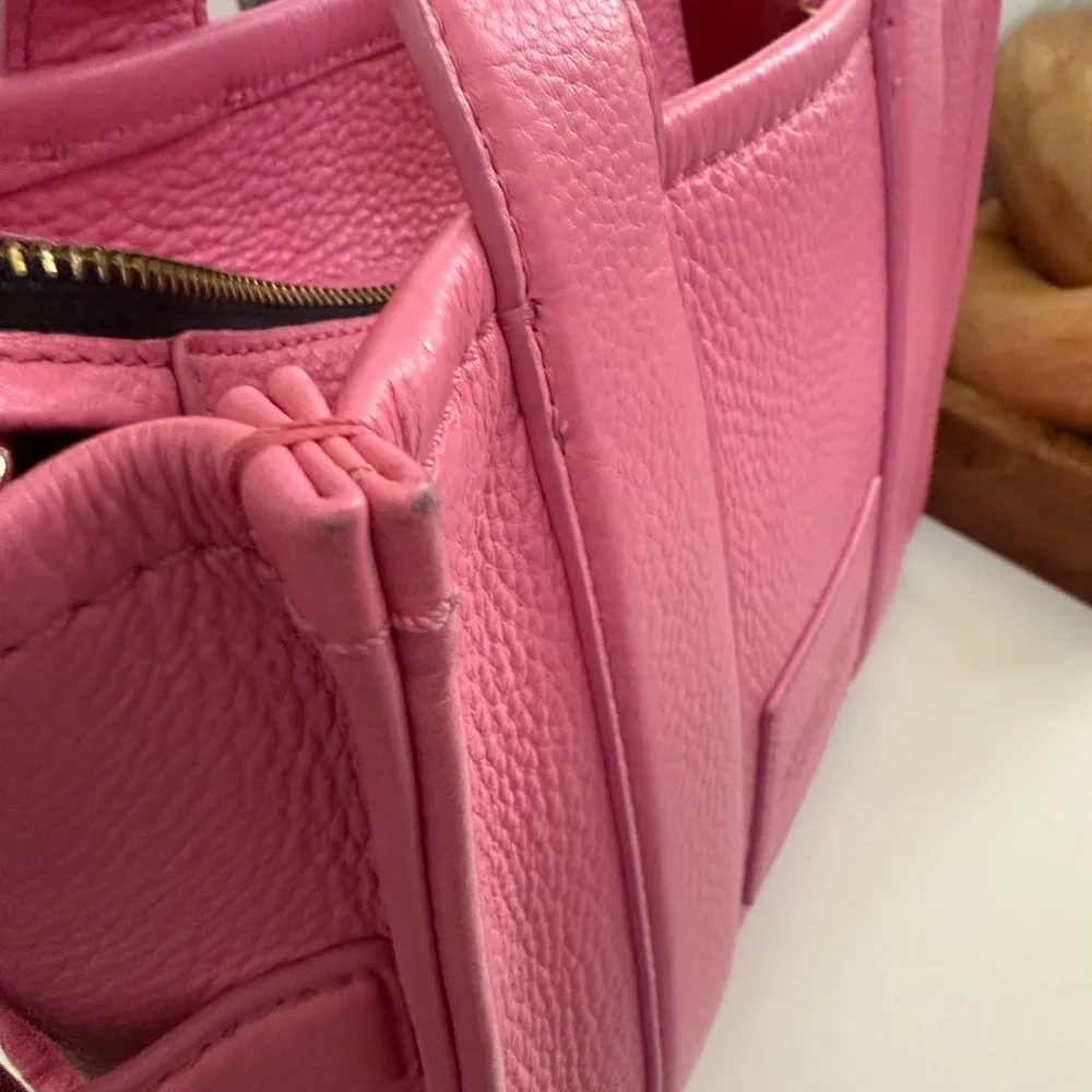 Marc Jacobs The Leather Tote Crossbody Bag – Candy Pink -Rare & Sold Out - Image 13