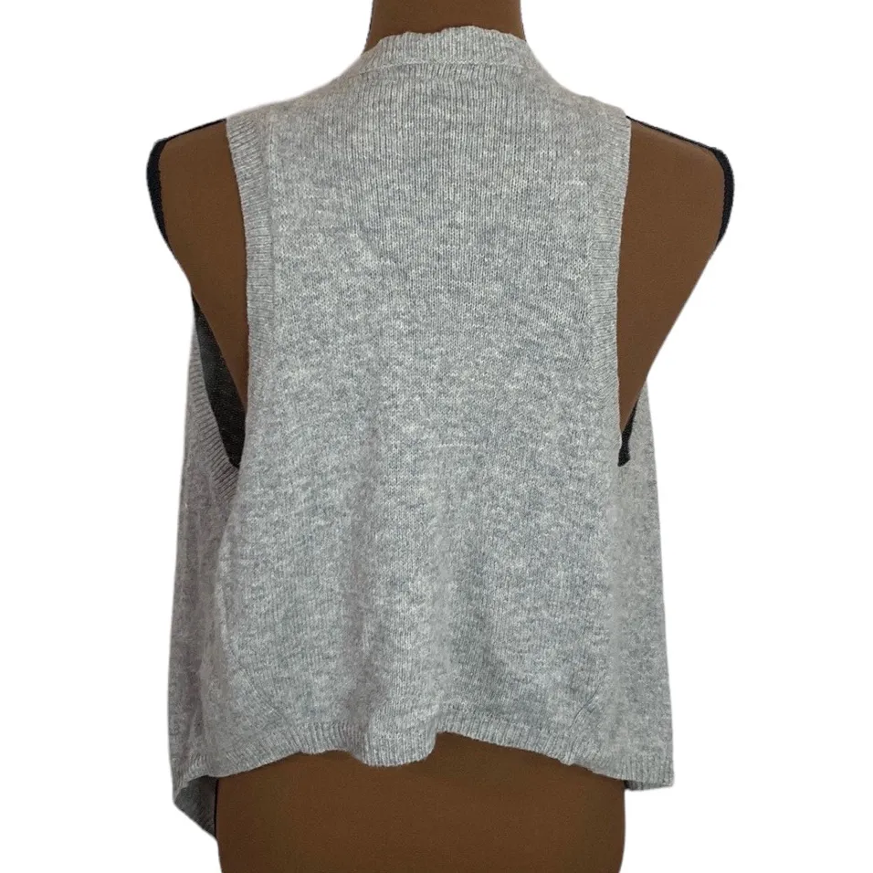 Abercrombie & Fitch embellished sequined high low wool blend grey sweater vest M - Image 2
