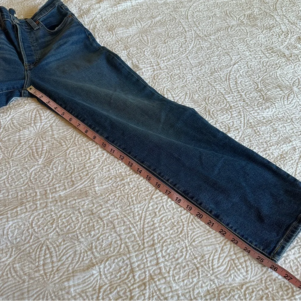 Levi's Ultra-High Rise Ribcage Straight Jeans 25 x 27 Summer Slide Medium Wash - Image 7