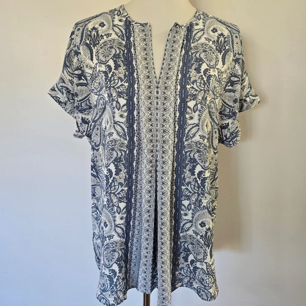 Max Studio Blue & White Paisley Blouse – Size Small - Image 2