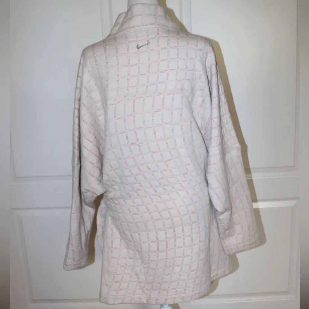NIKE Yoga Women's Therma-FIT Luxe Reversible Kimono Size XL - Image 7