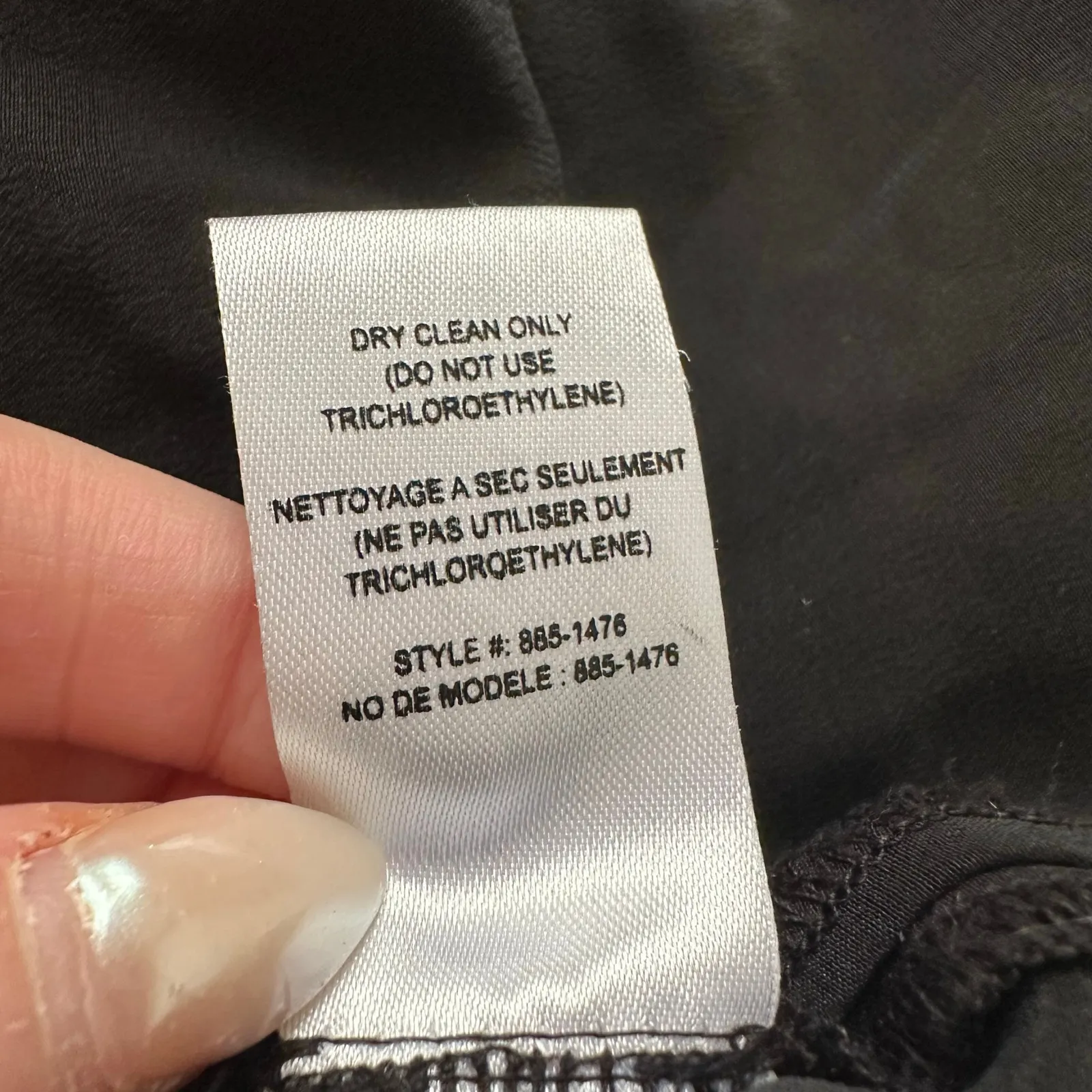 Nanette Lepore black embroidered silk top size L - Image 8