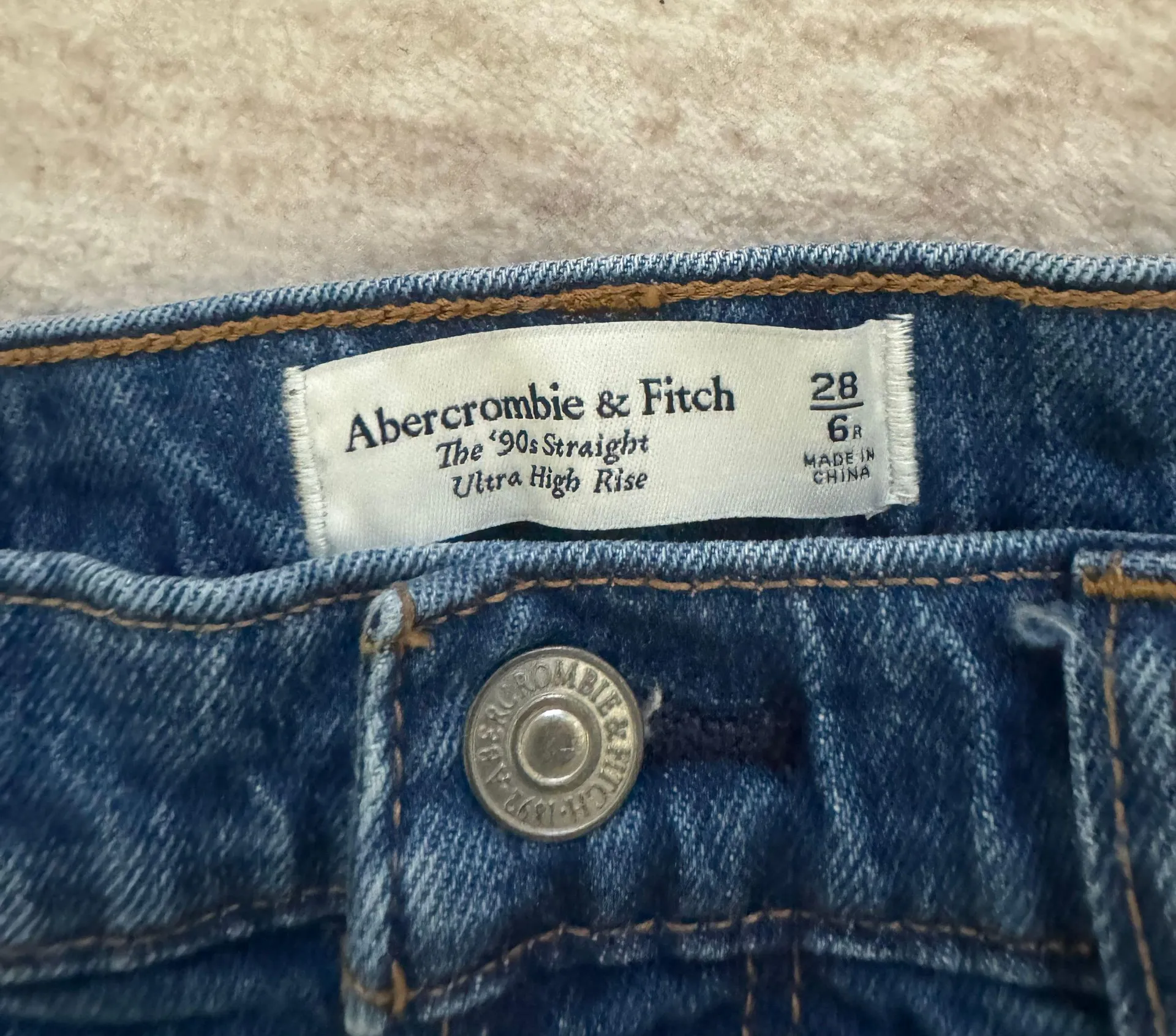 Curve Love 90s Straight Jean size 28/6 - Image 3