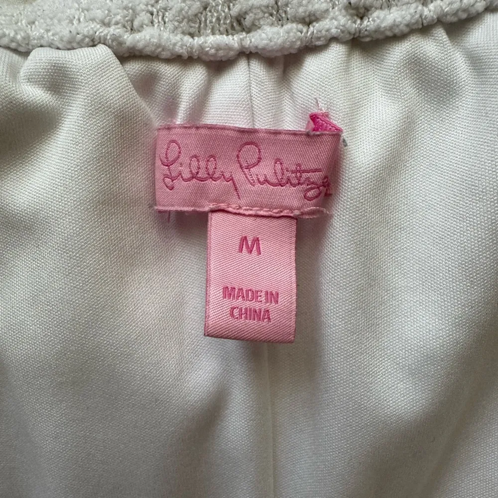 Lilly Pulitzer La Fortuna Off-The-Shoulder Dress in Resort White Size Medium - Image 11