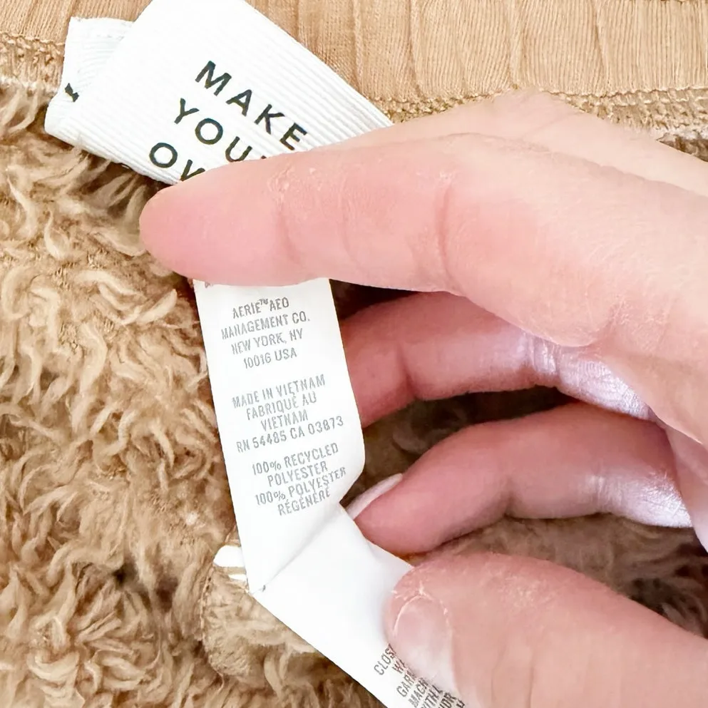 Offline by Aerie Tan Fuzzy Plush Sherpa Joggers Sz S - Image 3