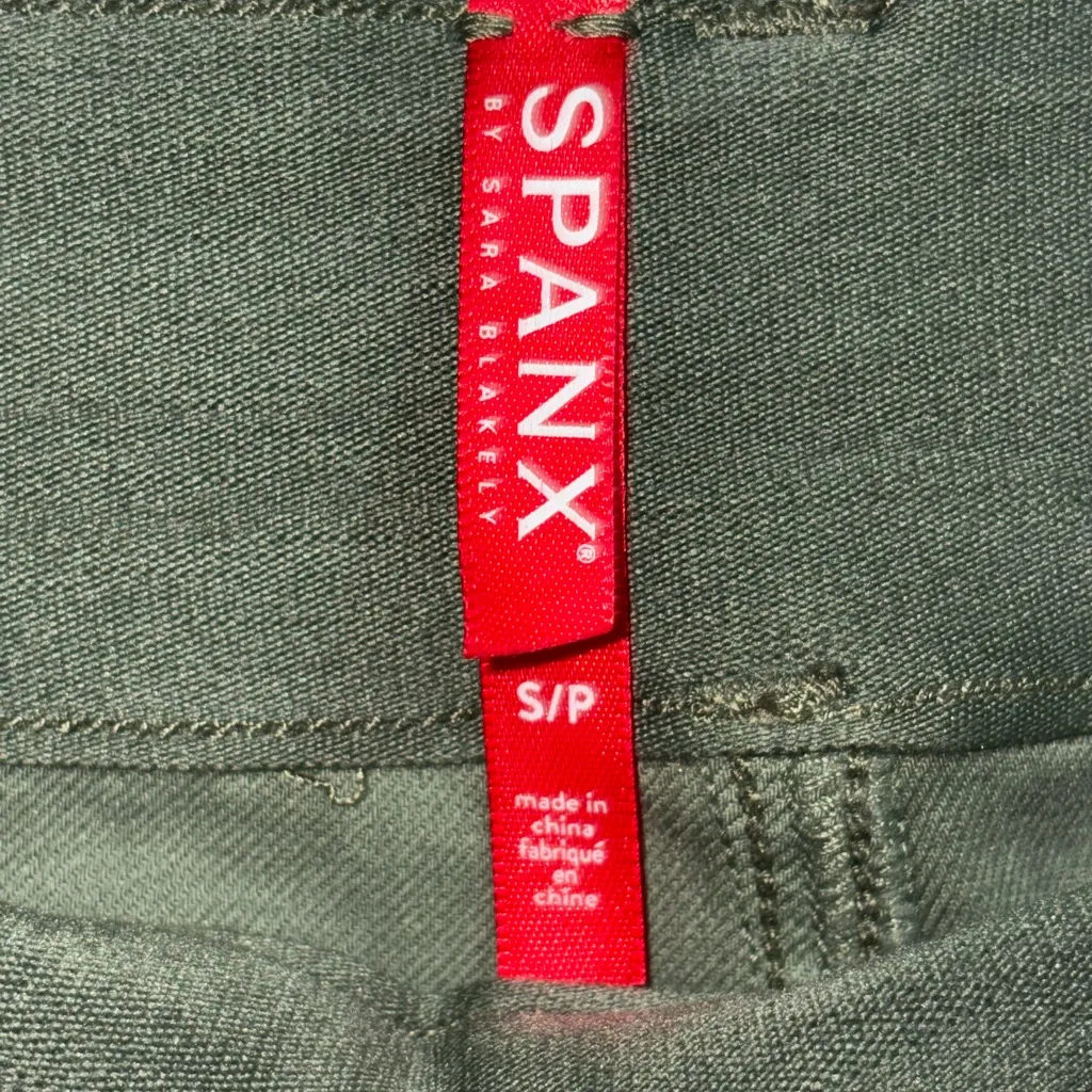 SPANX Sage Green Cargo Leggings - Image 6