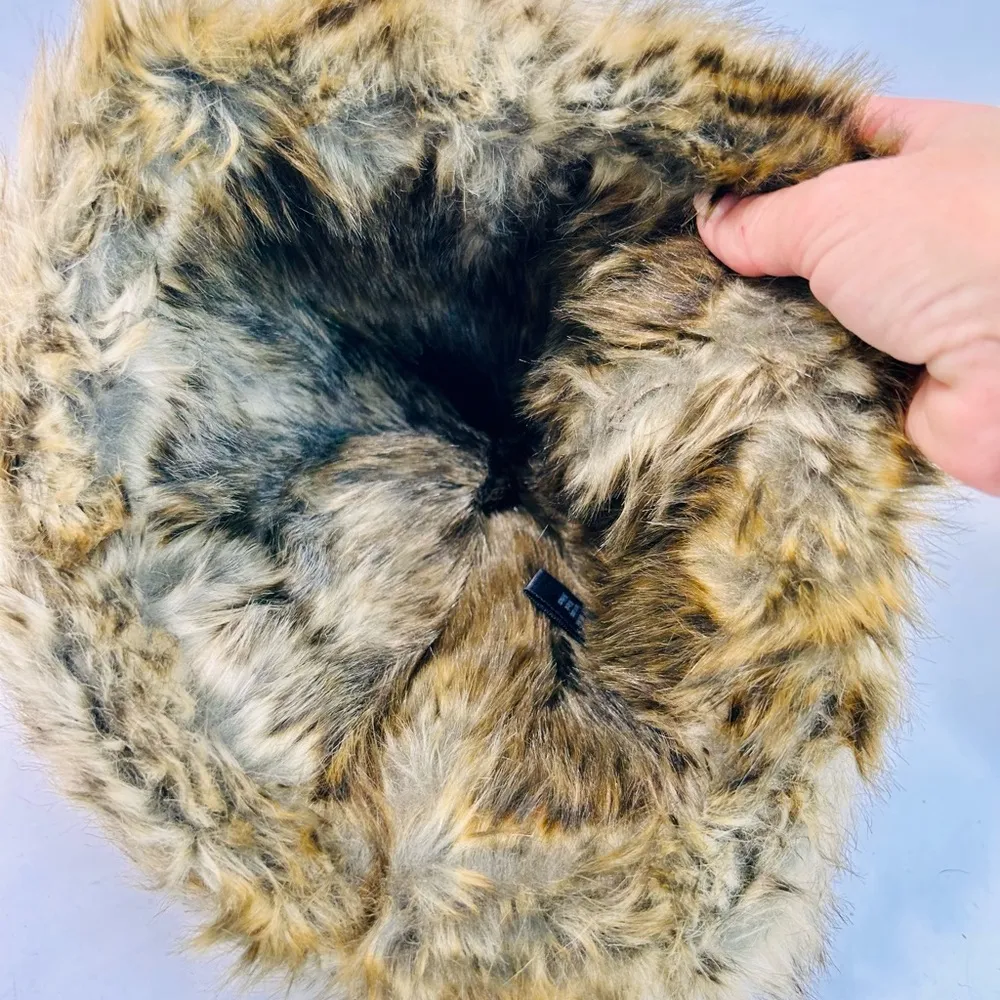 Quest Faux Fur Aviator Bomber Hat in Black Nylon and Brown Fur size M/L - Image 10