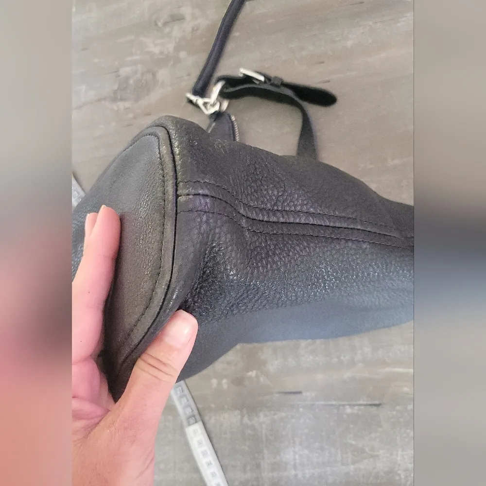 Michael Kors Vintage  Black Hobo Bag - Image 6