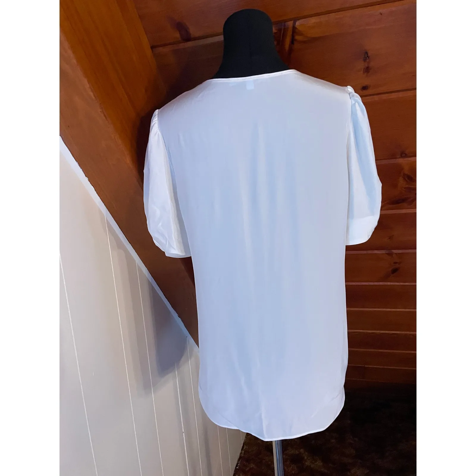 Antonio Melani 100% Silk White Blouse Top sz M - Image 3