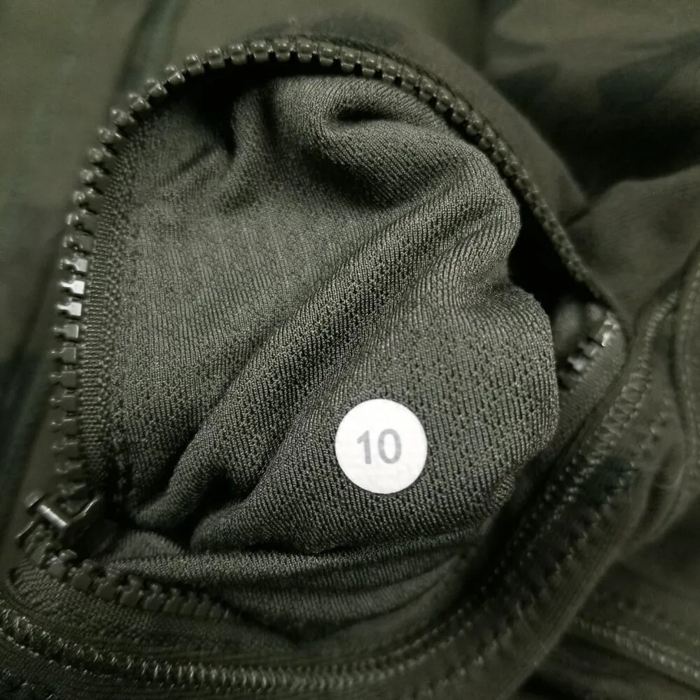 Lululemon Forme Jacket Cuffins Savasana Camo 20cm Fatigue Green Sz 10 - Image 9