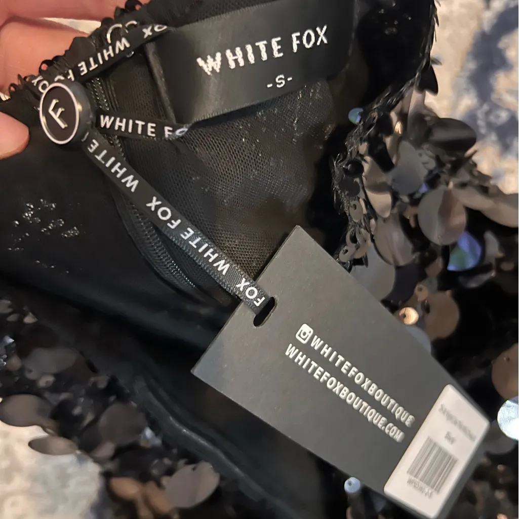 NWT White Fox Black Sequin dress - Image 4