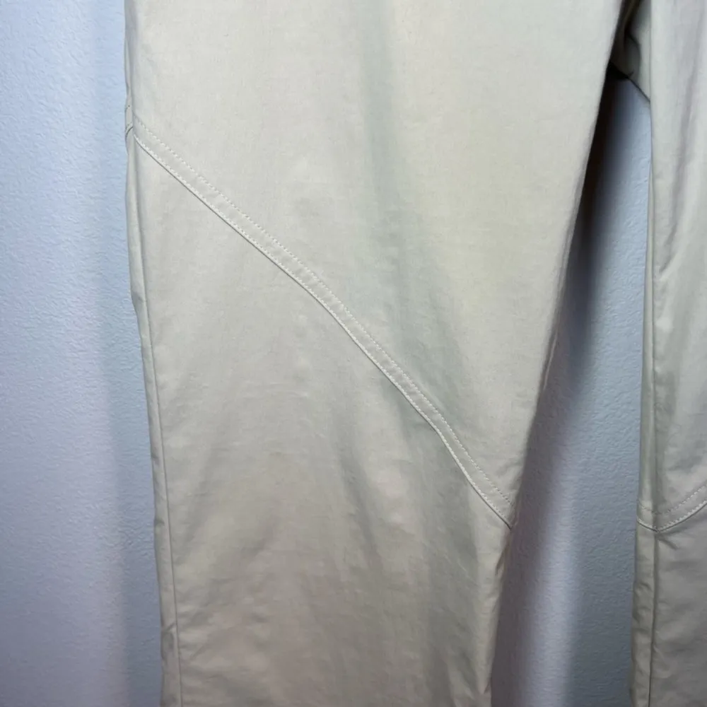 Columbia Women's Mumbai Mover III Pants Beige Omni-Shade Granola Girl Sz 8 Short - Image 6