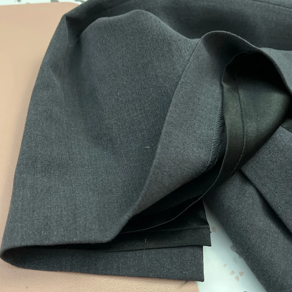 Elie Tahari Pencil Skirt Sleek Minimalist Lined Charcoal Gray 6 - Image 4