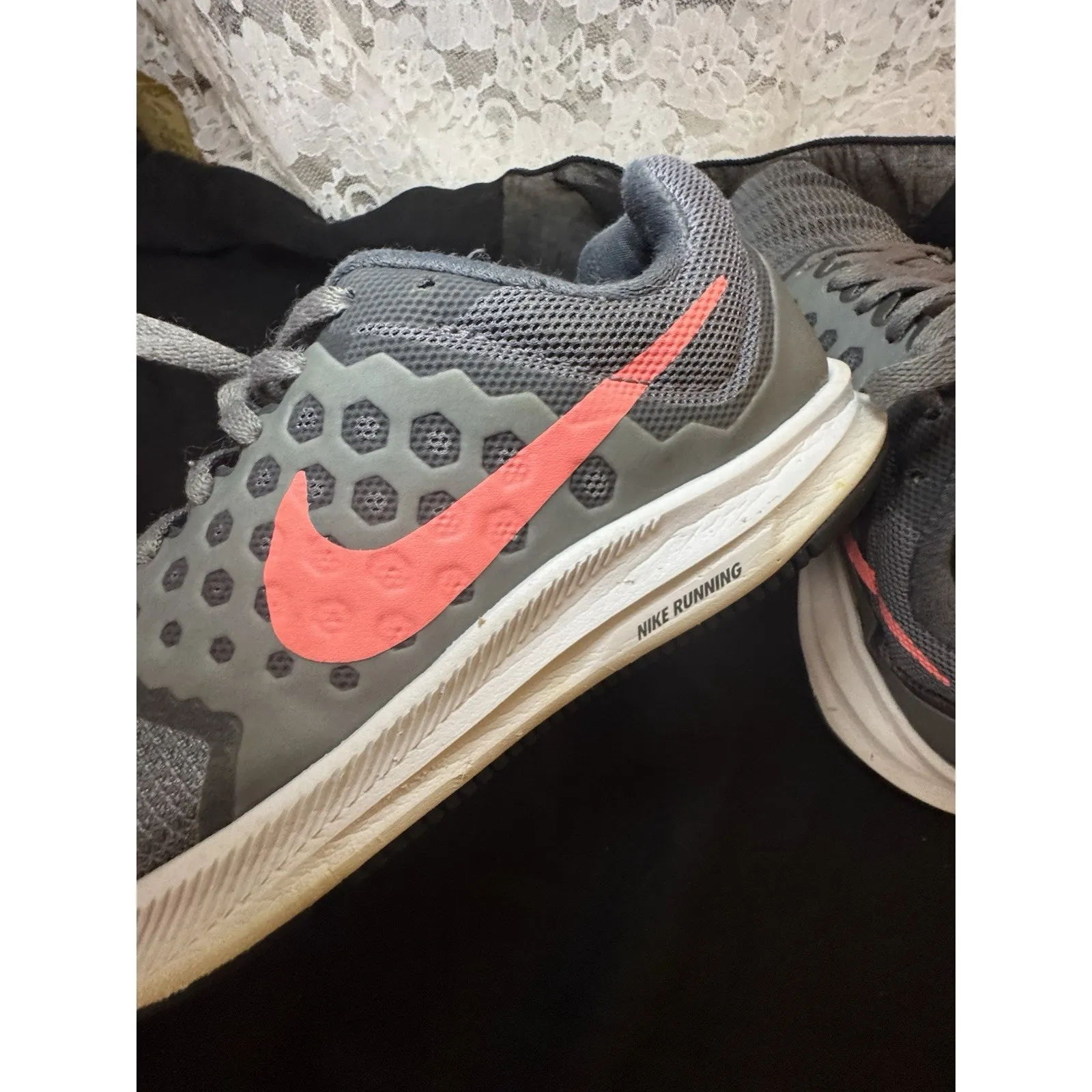 Size 7 - Nike Downshifter 7 Grey Lava Glow W - Image 9